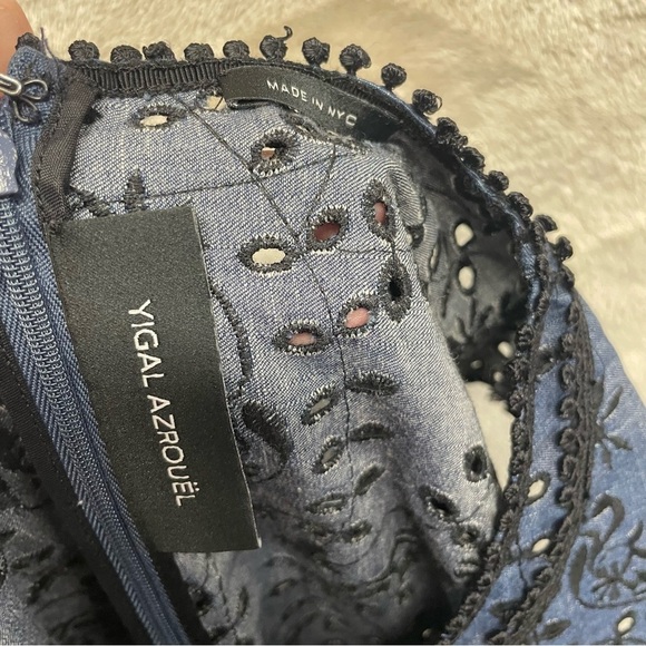 Yigal Azrouel eyelet embroidered denim dress women’s size 6 romantic boho - Picture 13 of 13
